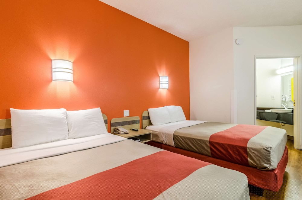 Motel 6 Kearney, NE 32/54