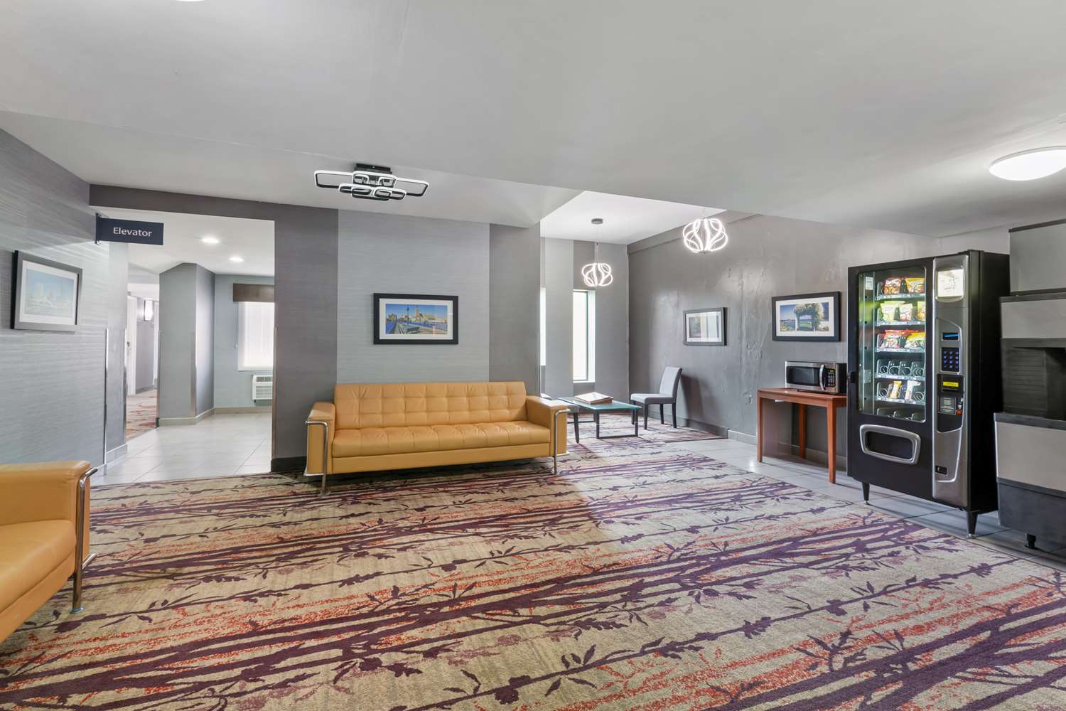 Best Western The Inn At Rochester Airport 10/37