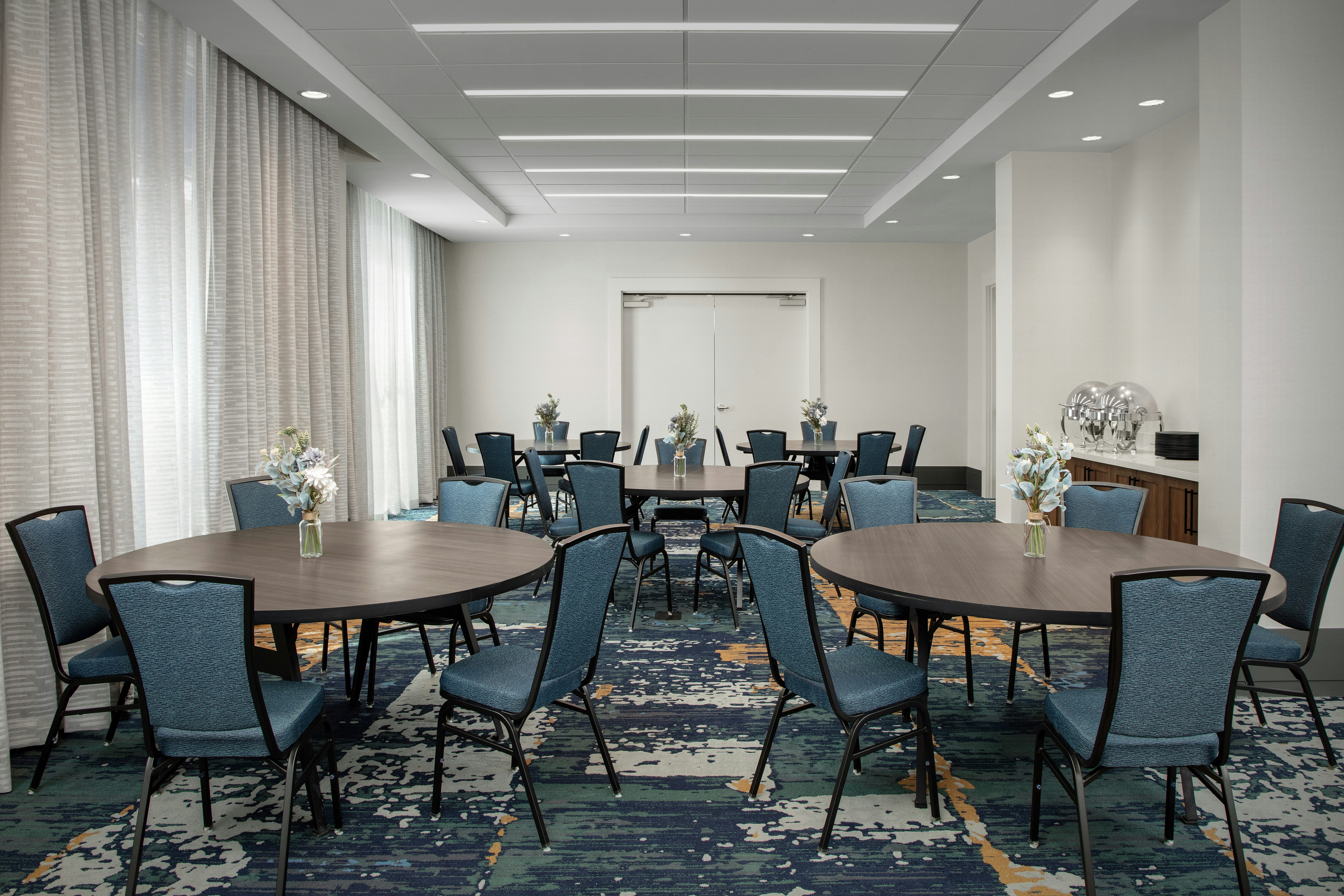 Hilton Garden Inn Portsmouth Downtown 46/54