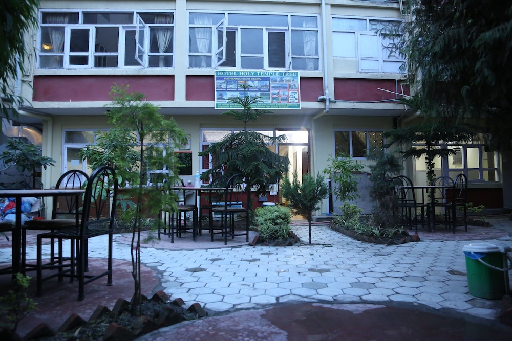 Hotel Holy Temple Tree 3/50
