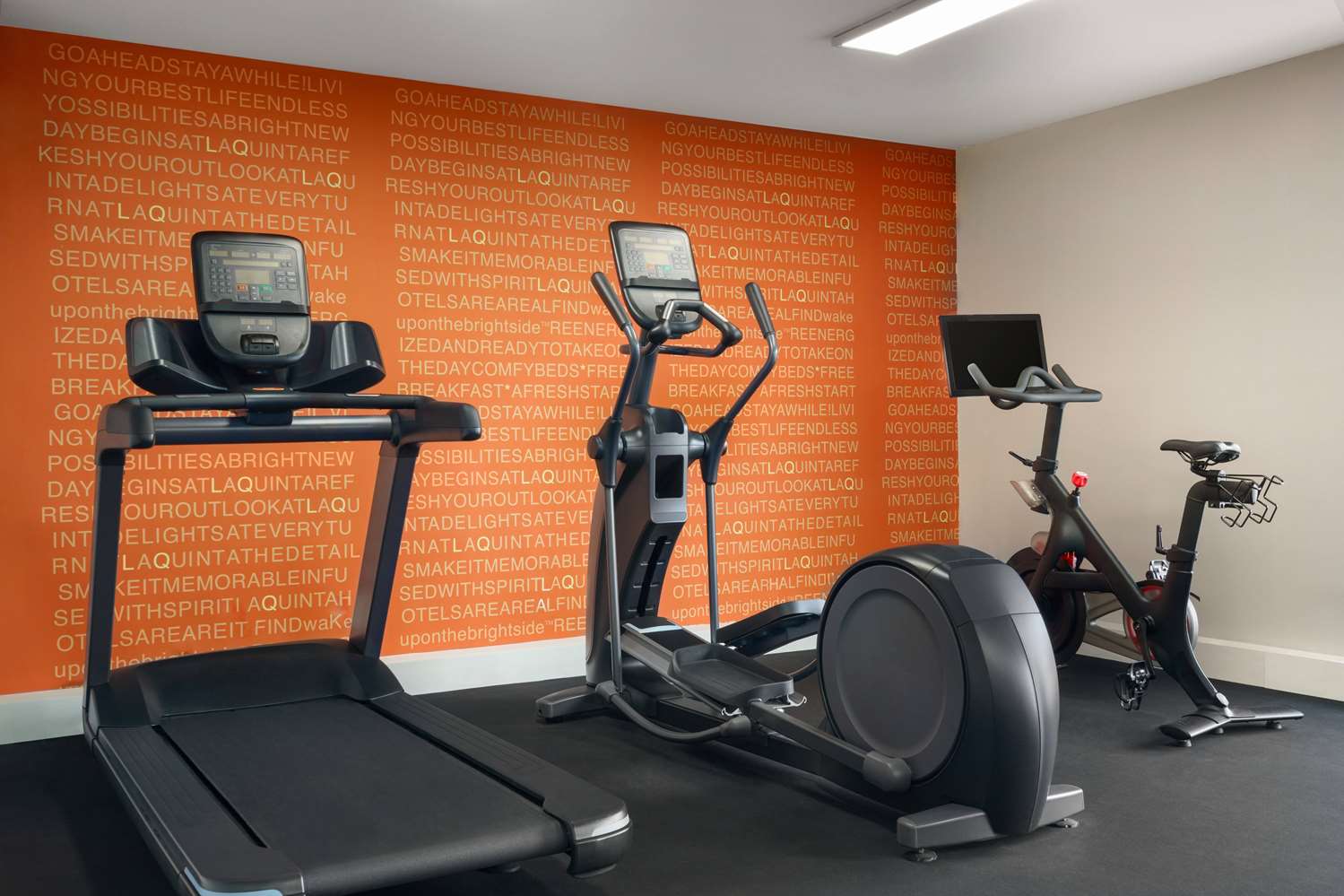 La Quinta Inn by Wyndham Birmingham Inverness 28/41