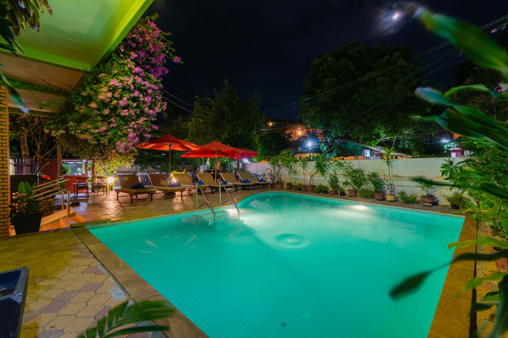 Five Rose Siem Reap Hostel 20/30