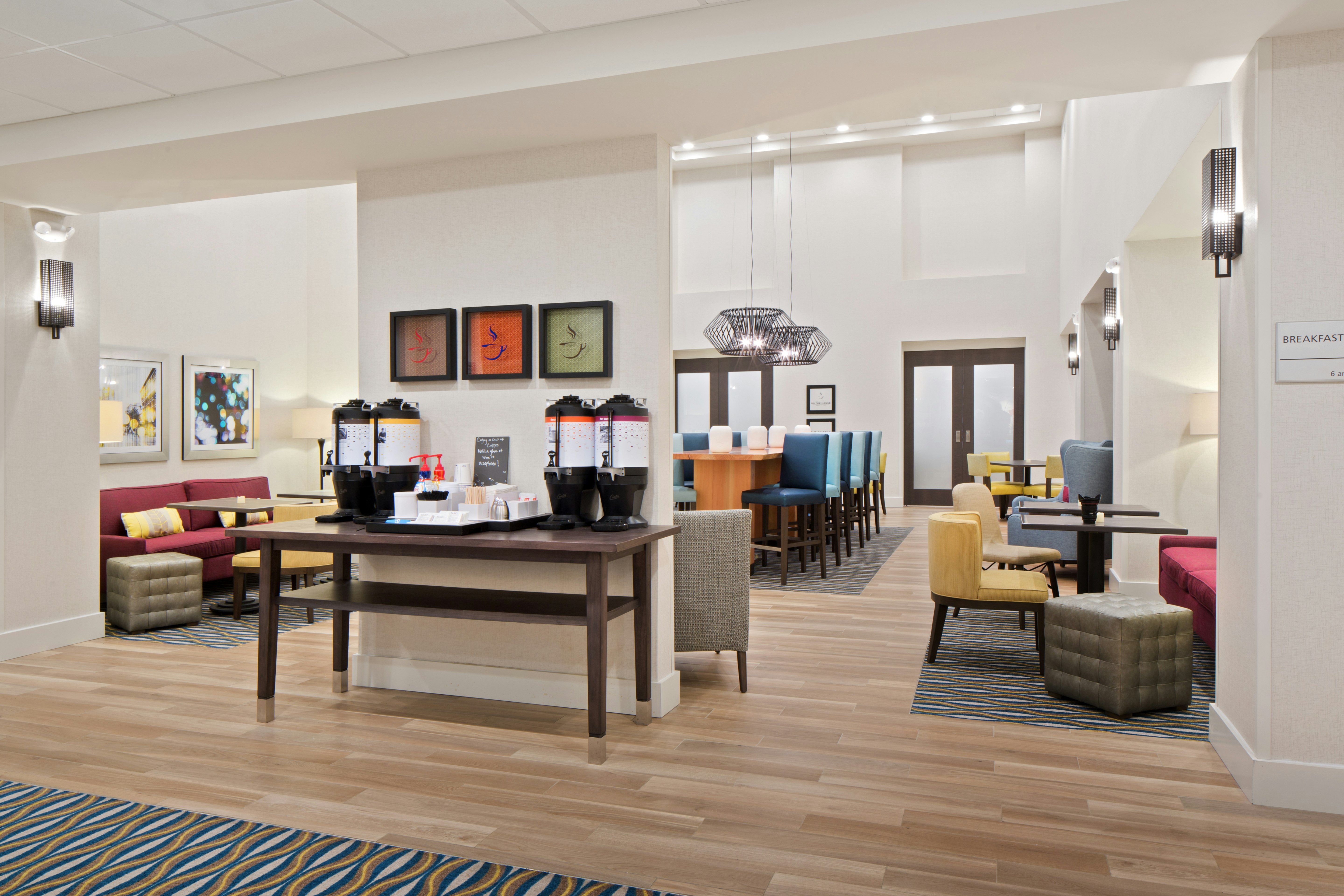 Hampton Inn & Suites-Seattle Woodinville WA 33/51