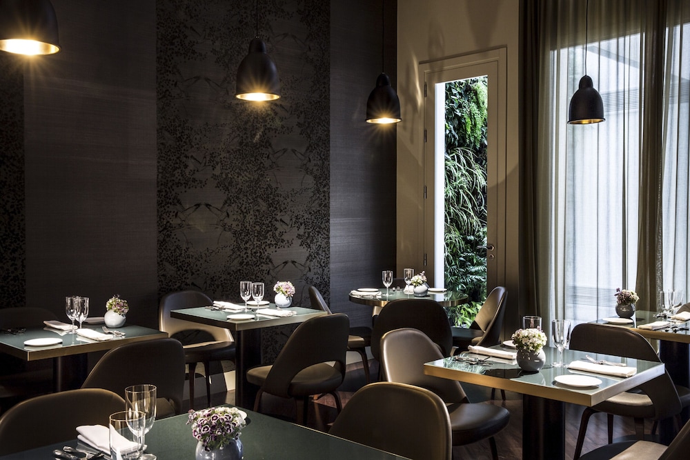 Hotel Mercer Sevilla 42/60
