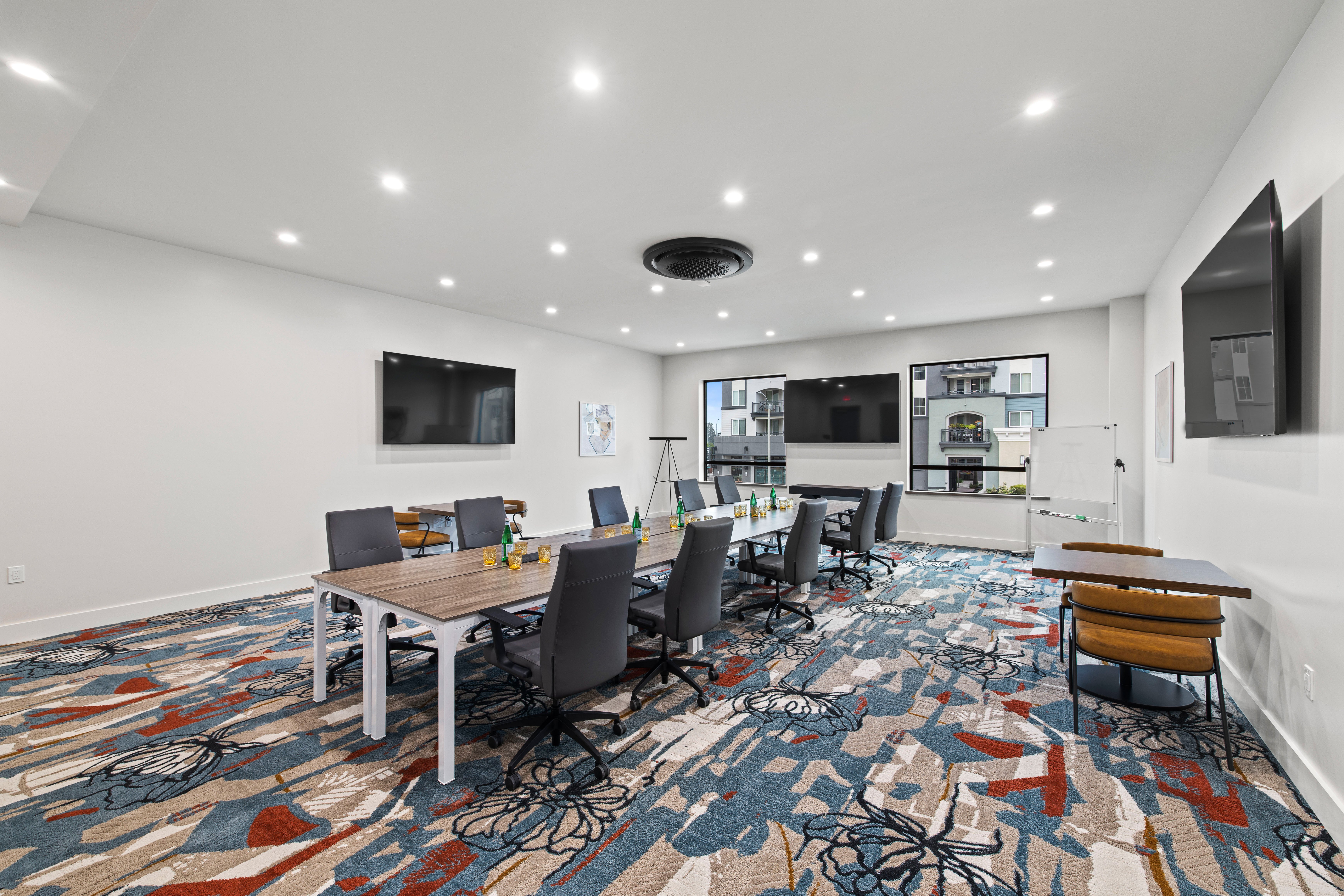 Voco Ardez Hotel Sunnyvale By IHG 41/50
