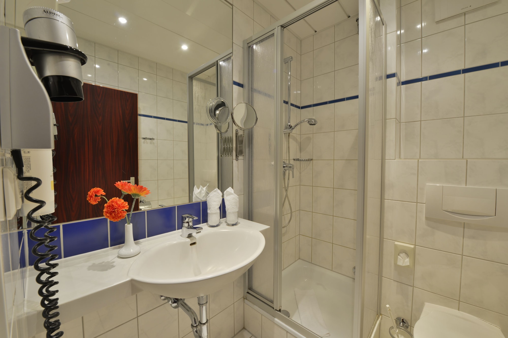 غرفة اقتصادية بسرير مزدوج، Hotel Luneburger Heide 6/10