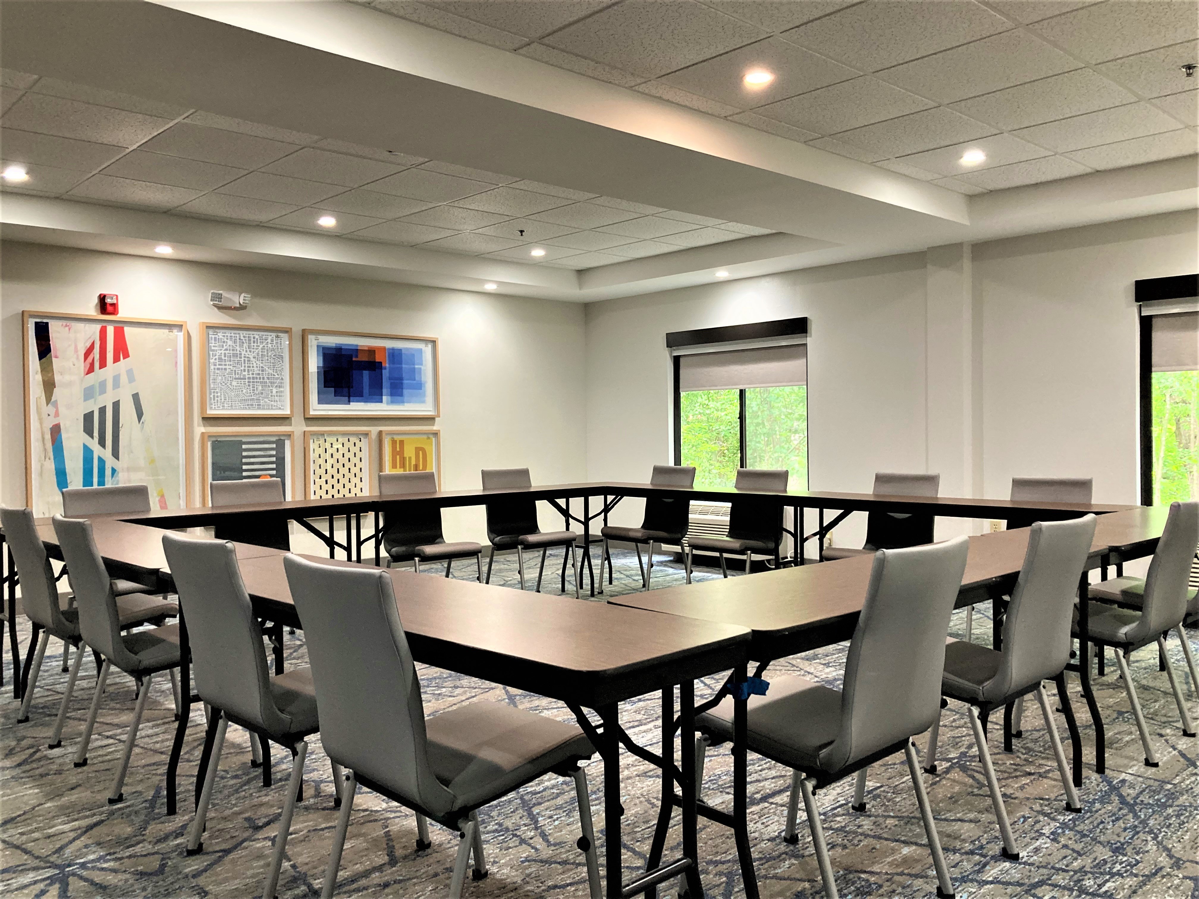 Holiday Inn Express Apex Raleigh 35/43