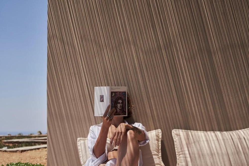 Under the Sun Cycladic Village 60/66