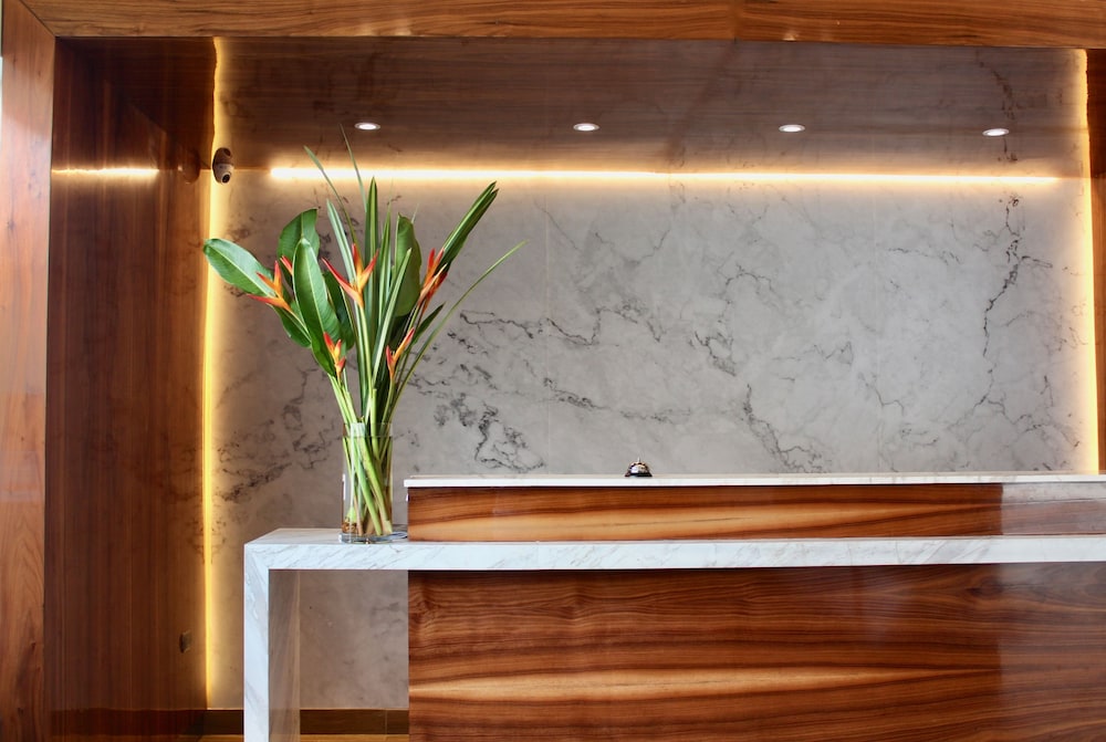 Habitat Hotel 3/39