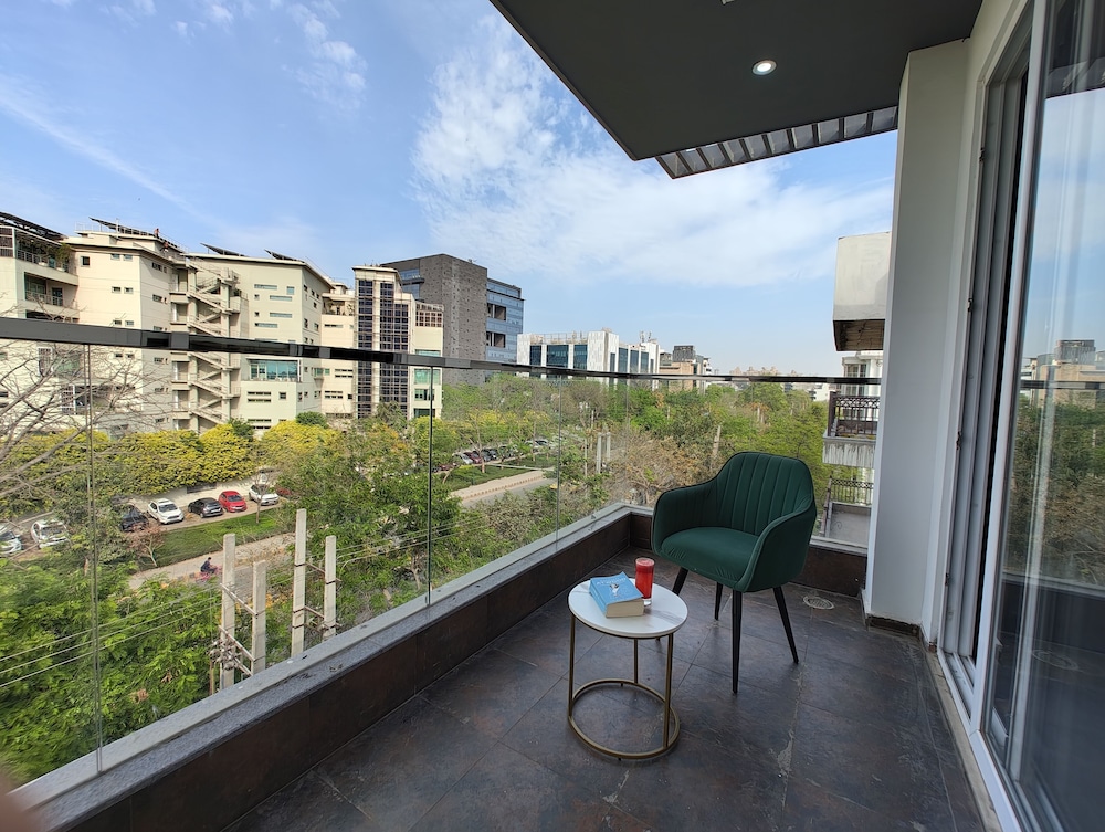 AVA Hotels and Corporates Millennium City 47/50