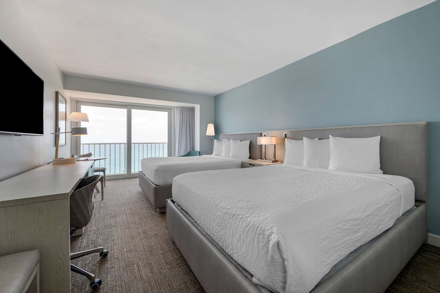 ROOM, 2 QUEEN BEDS, OCEAN VIEW, BLUE TOWER