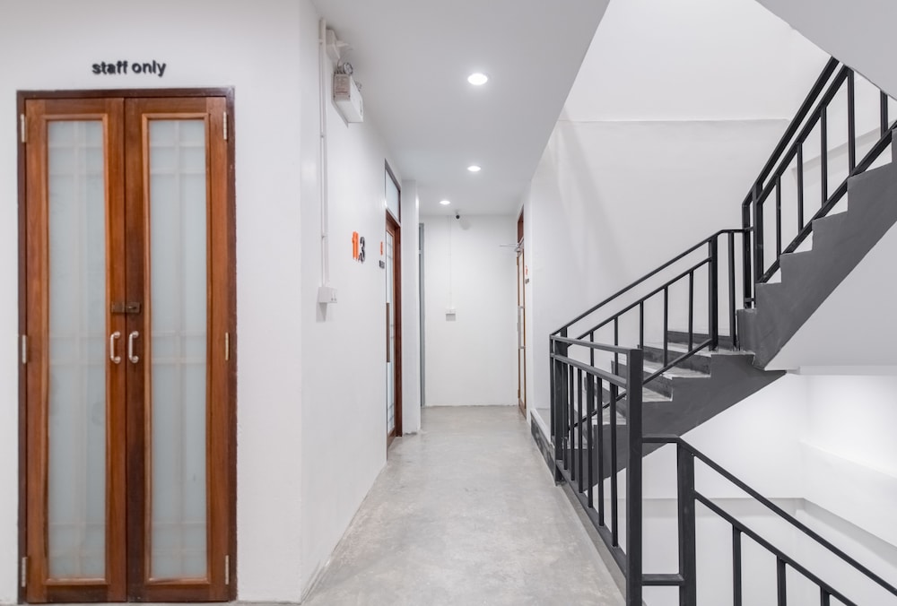Tiny Taladnoi Hostel 26/36