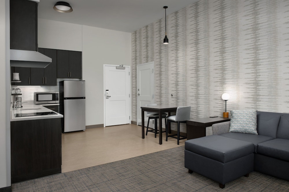 Residence Inn Fresno Clovis 11/30