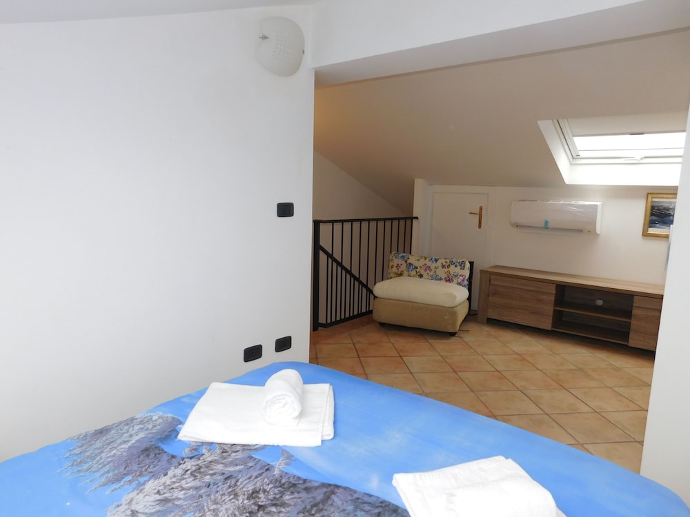 Residenza Meeting 4/58