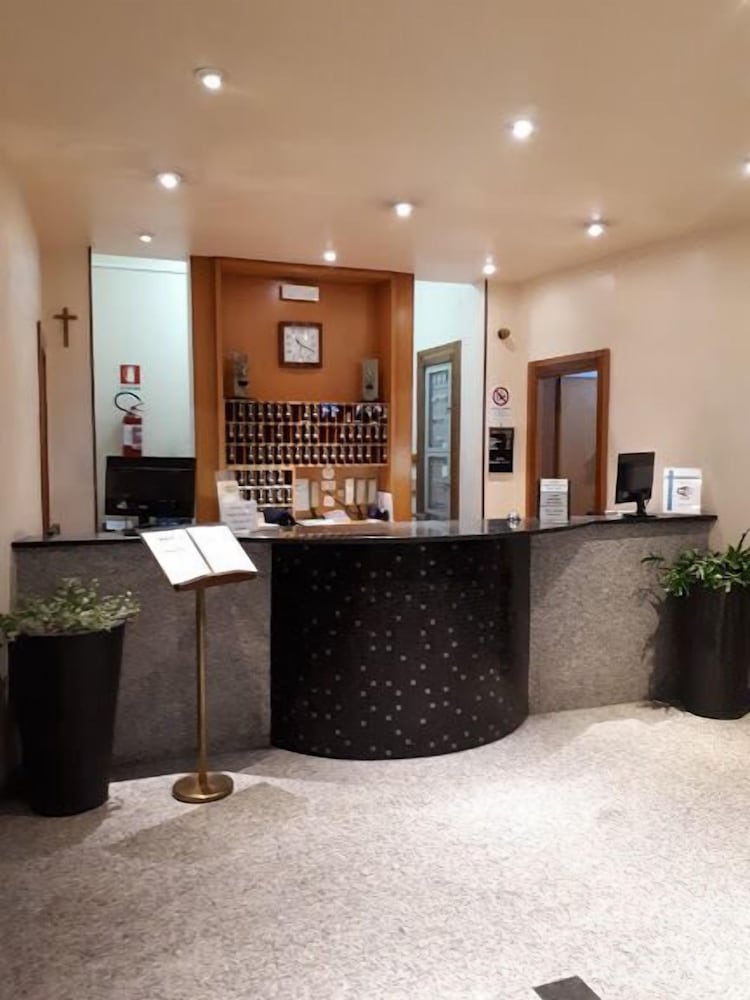 Hotel Atleti 10/50