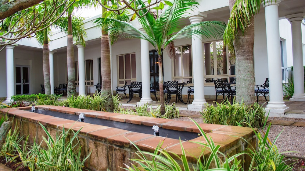 Premier Hotel the Richards Formerly Protea Hotel the Richards 40/50