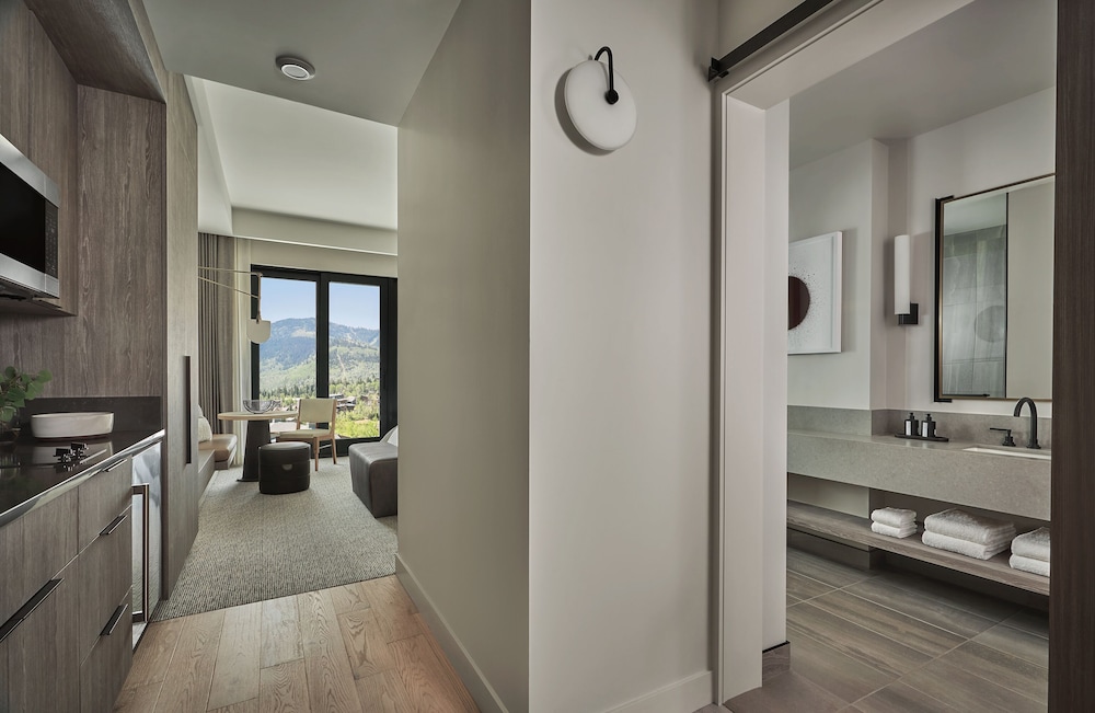 Pendry Park City 48/49
