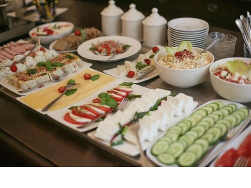 Dwor Polski Hotel 23/50
