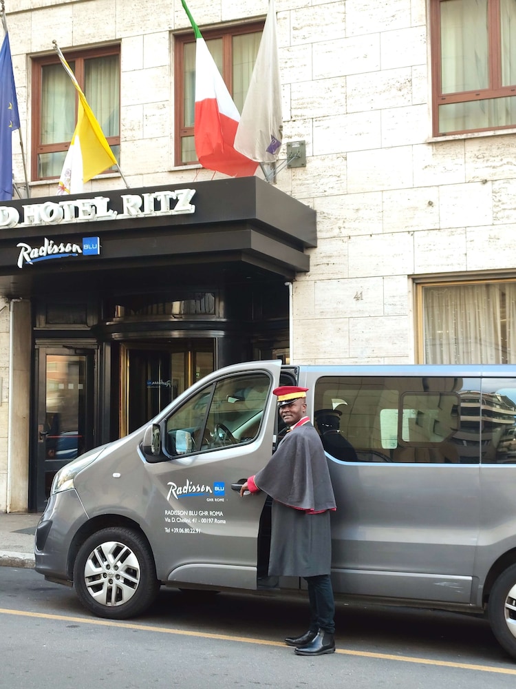 Radisson Blu Ghr Hotel Rome 68/76