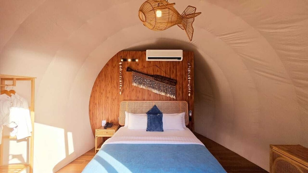 Panoramic, Tent, King Bed