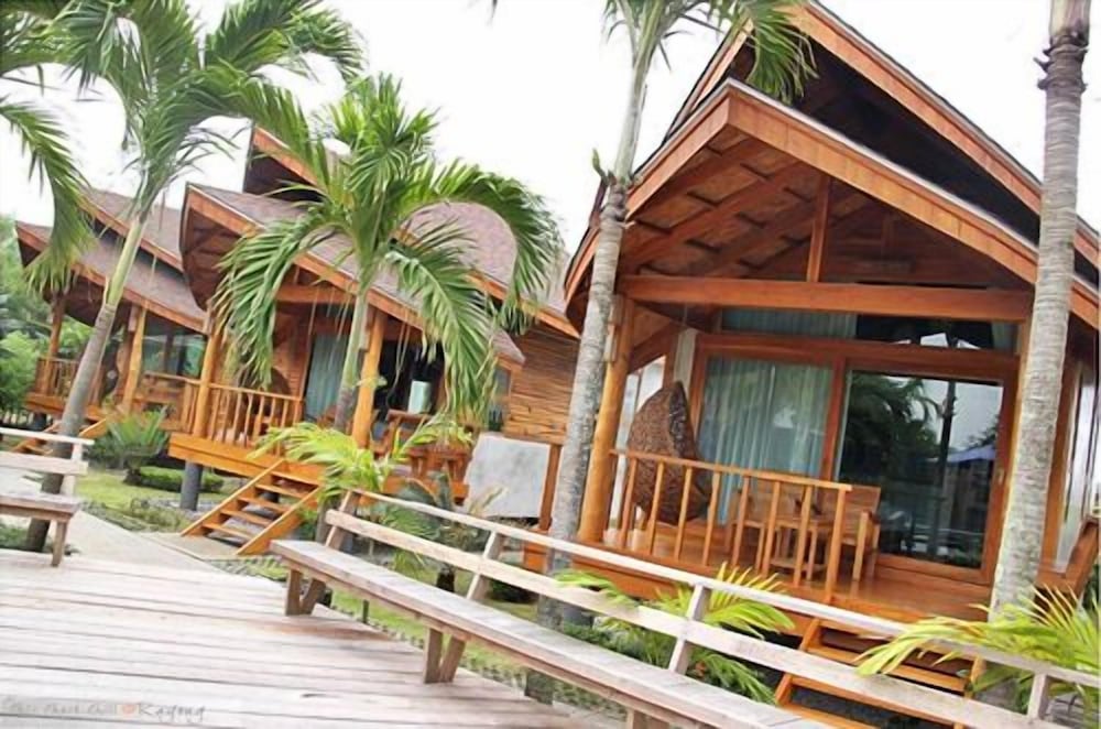 Tique Series Boutique Resort 3/33