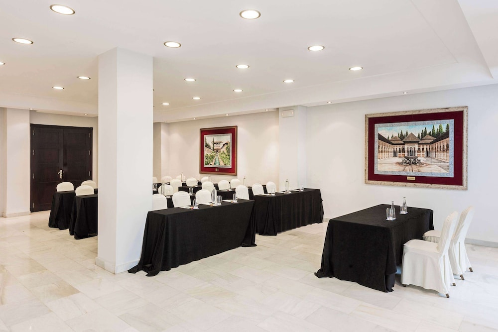 Hotel Melilla Puerto, Affiliated by Melia 7/65