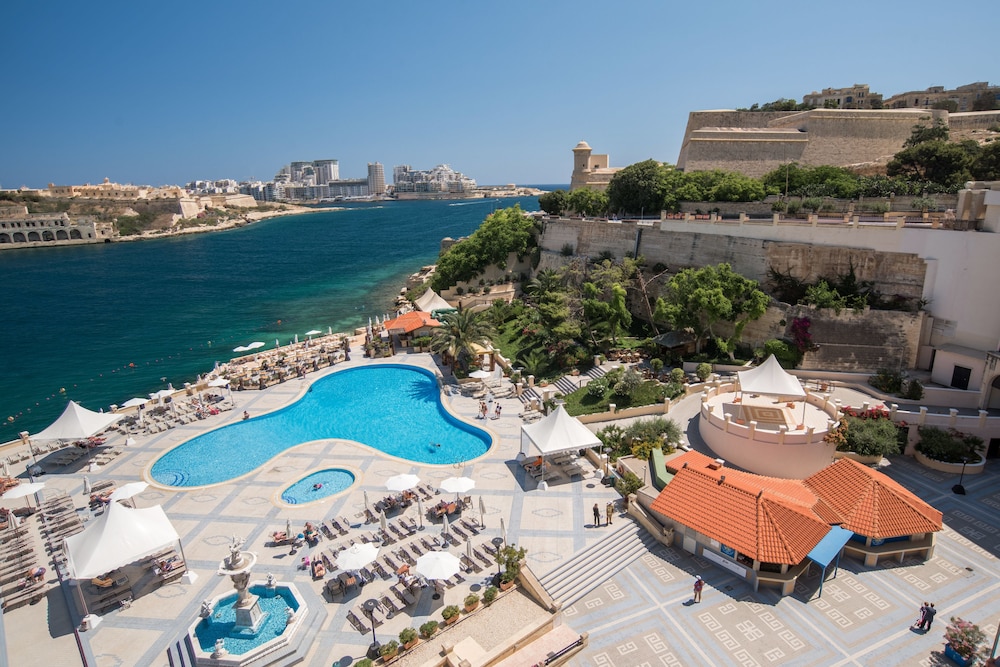Grand Hotel Excelsior 43/50