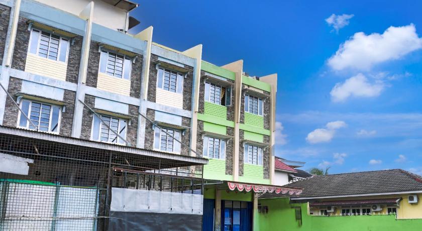 Hotel O Ilir Timur I Near Rsud Siti Fatimah Az-Zahra Formerly Lumendiva Suite 6/44