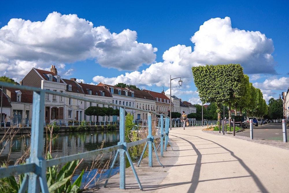 Ibis Douai Centre 58/65