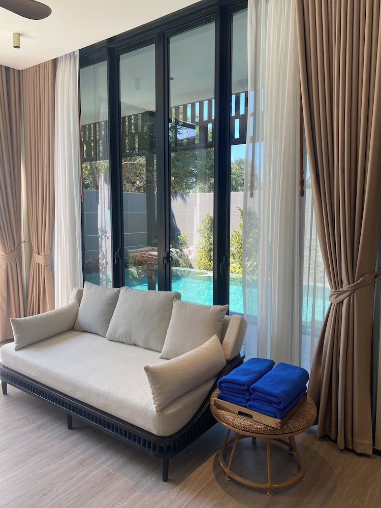 POOL, FAMILY, VILLA, TERRACE
