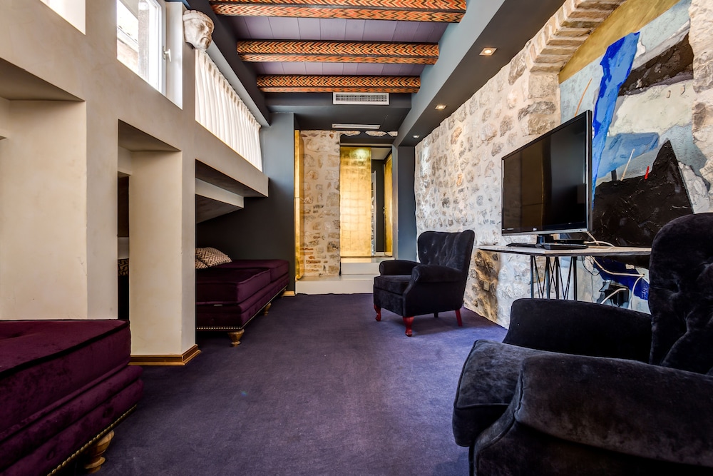 Boutique Hotel Hippocampus 24/50