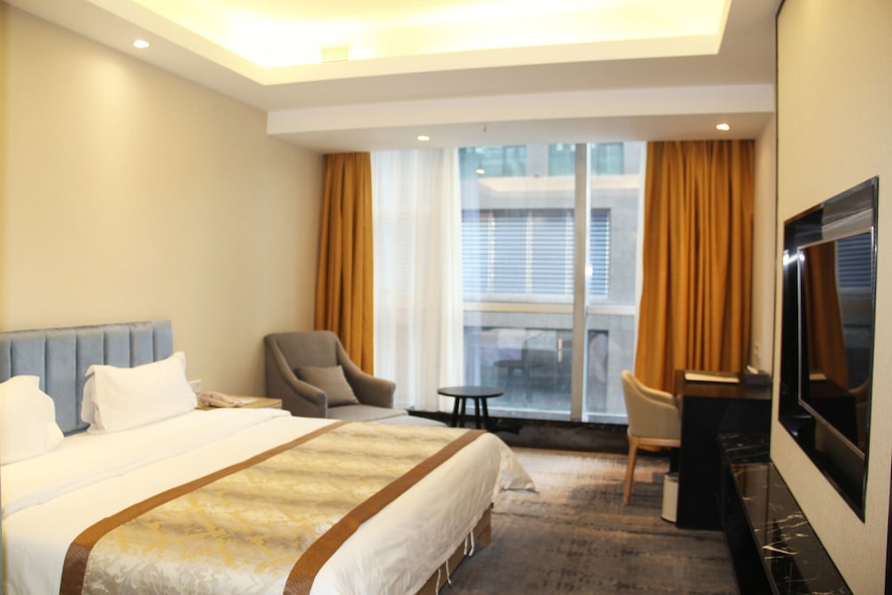 Golden Central Hotel 6/26