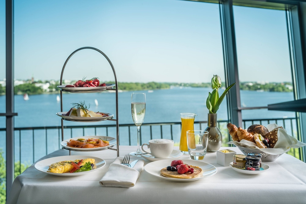 Le Meridien Hamburg 44/53