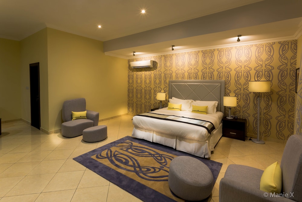 Morning Side Suites Etim Inyang 15/37