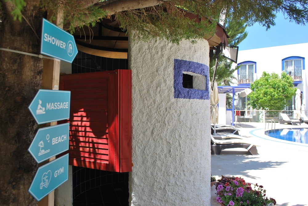 Serpina Hotel - Adults Only 9/68