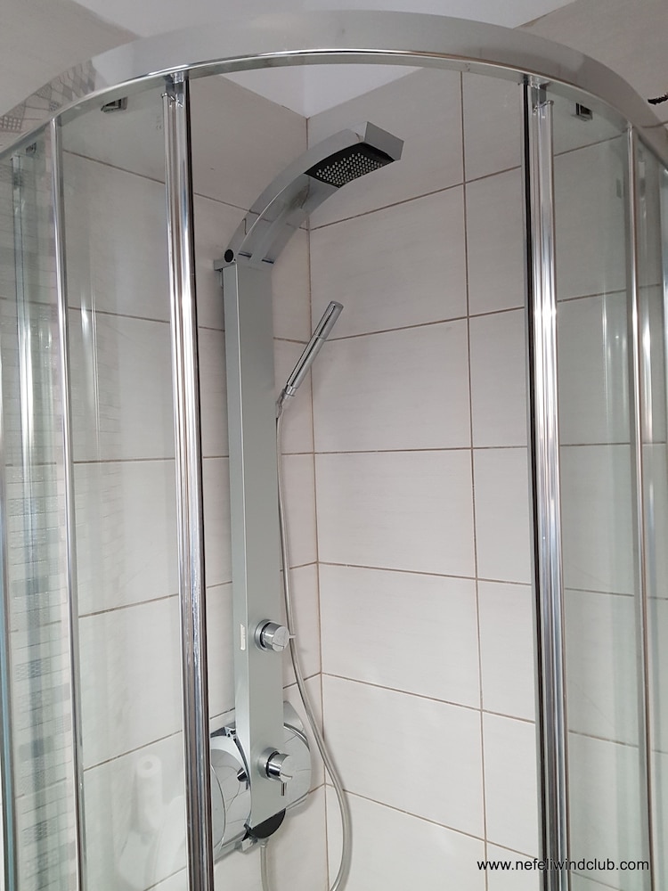 Nefeli Wind Club 49/50
