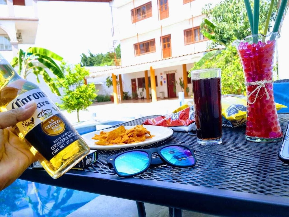 Hotel Hacienda de Zapata 46/56