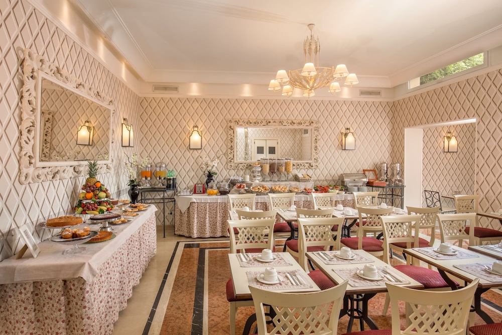 Villa Glori Hotel 41/52