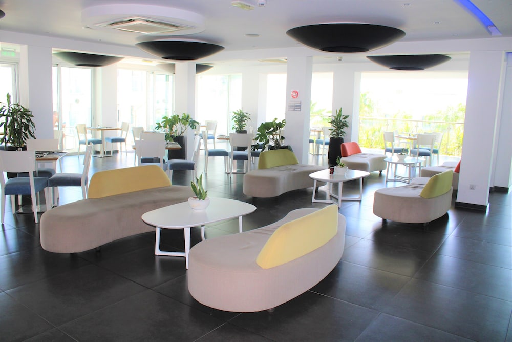 Tasia Maris Oasis Hotel 52/77