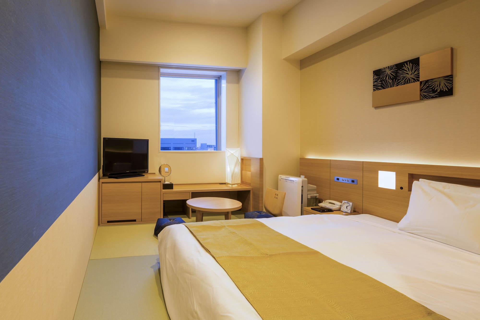 JAPANESE, MODERN, DOUBLE BED