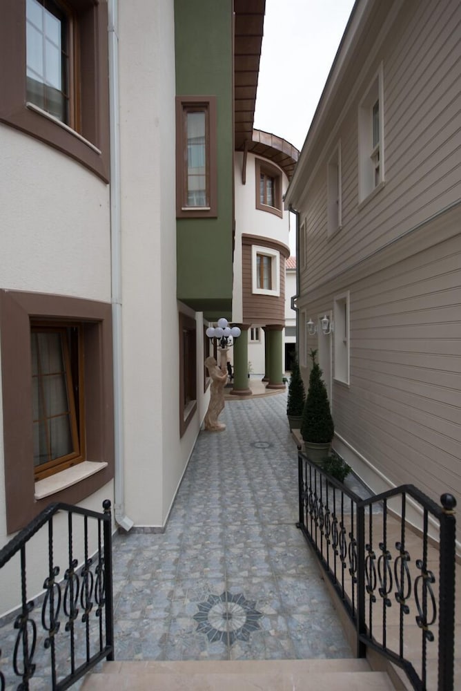 Cesmeli Kosk Hotel Silivri 39/50