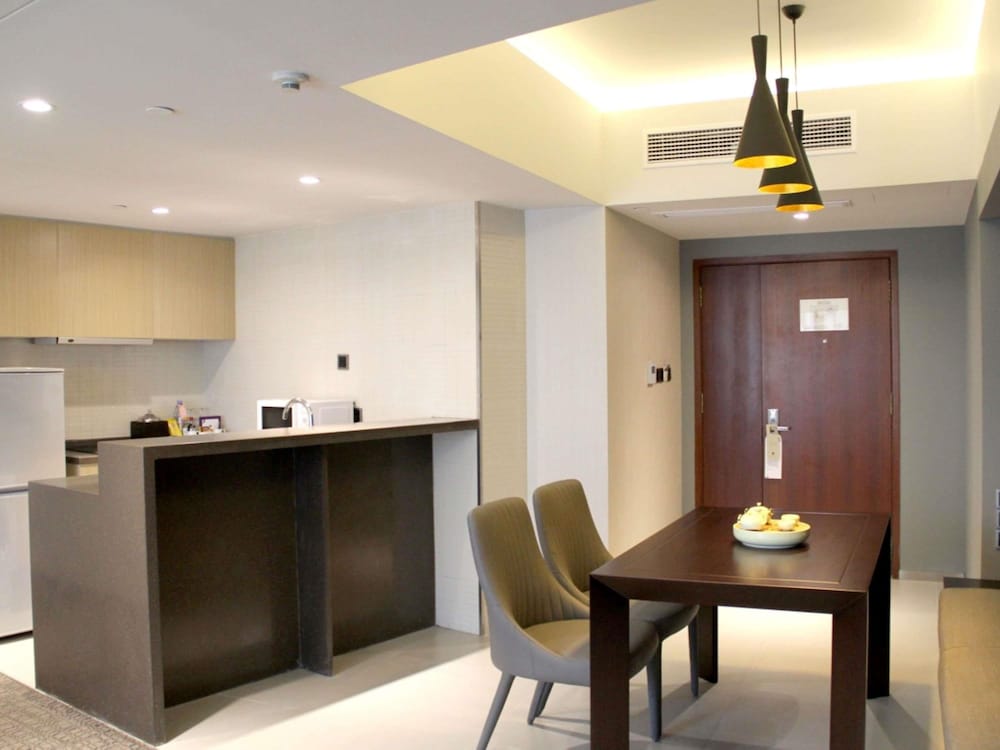Grand Mercure Shanghai Hongqiao 13/79