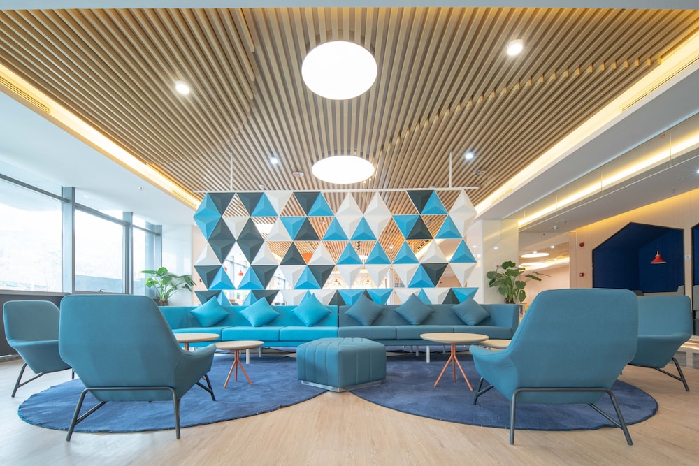 Holiday Inn Express Nanjing Happy Valley 26/40