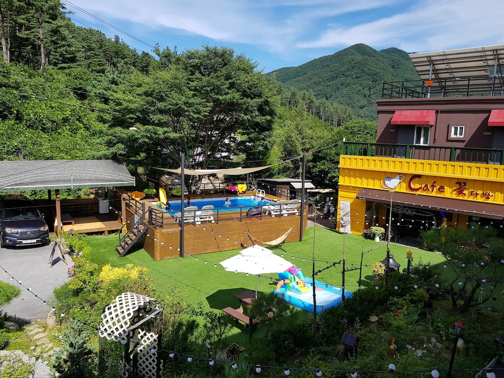 Gapyeong Blossom Pension 5/46