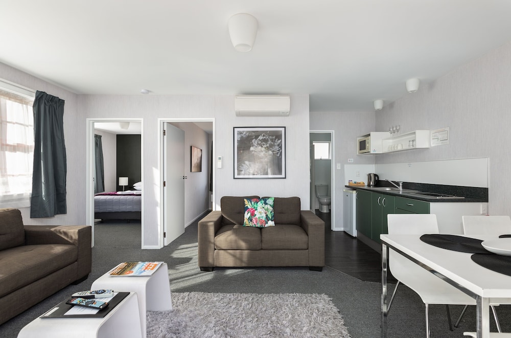 Arrowtown Motel Apartments 47/72