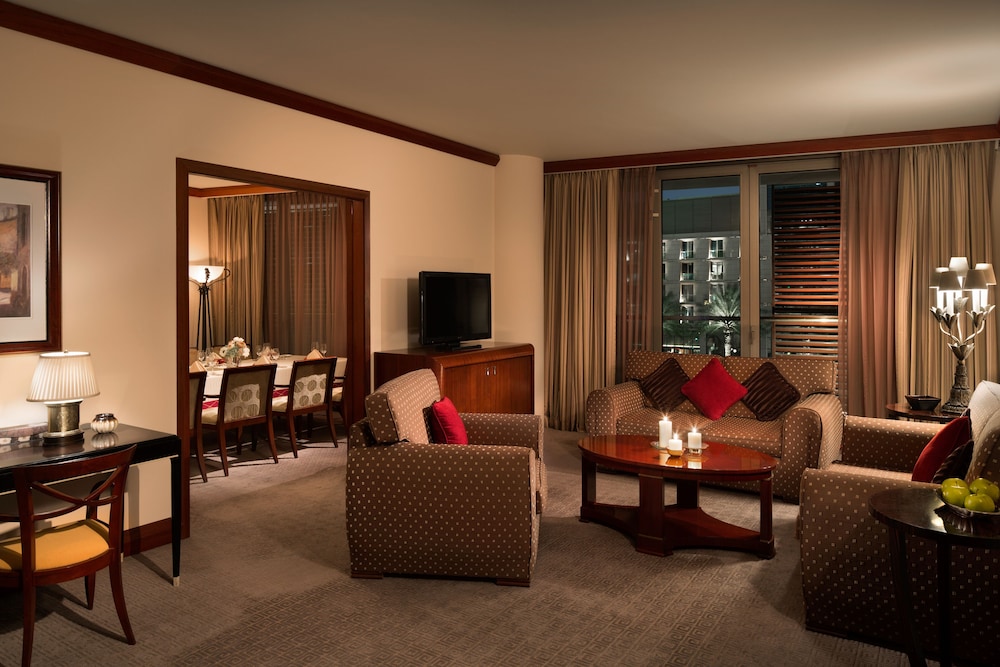 فندق الفيصلية(Mandarin Oriental Al Faisaliah Riyadh) 69/100