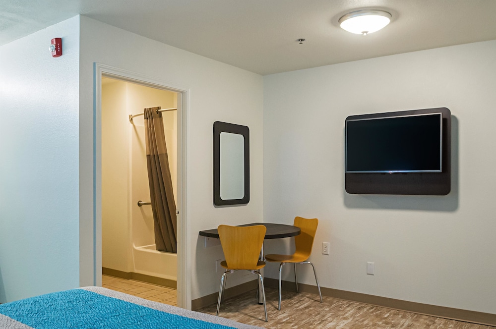 Motel6 Bay Saint Louis, MS 17/29