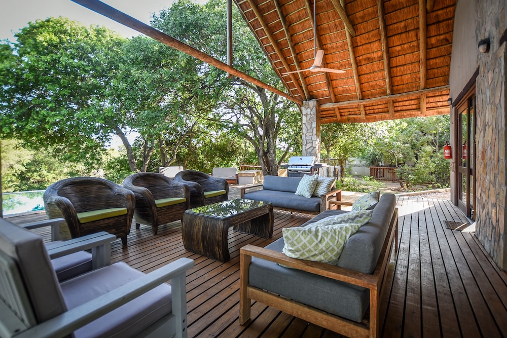Leopard s Lair Bush Lodge 17/36