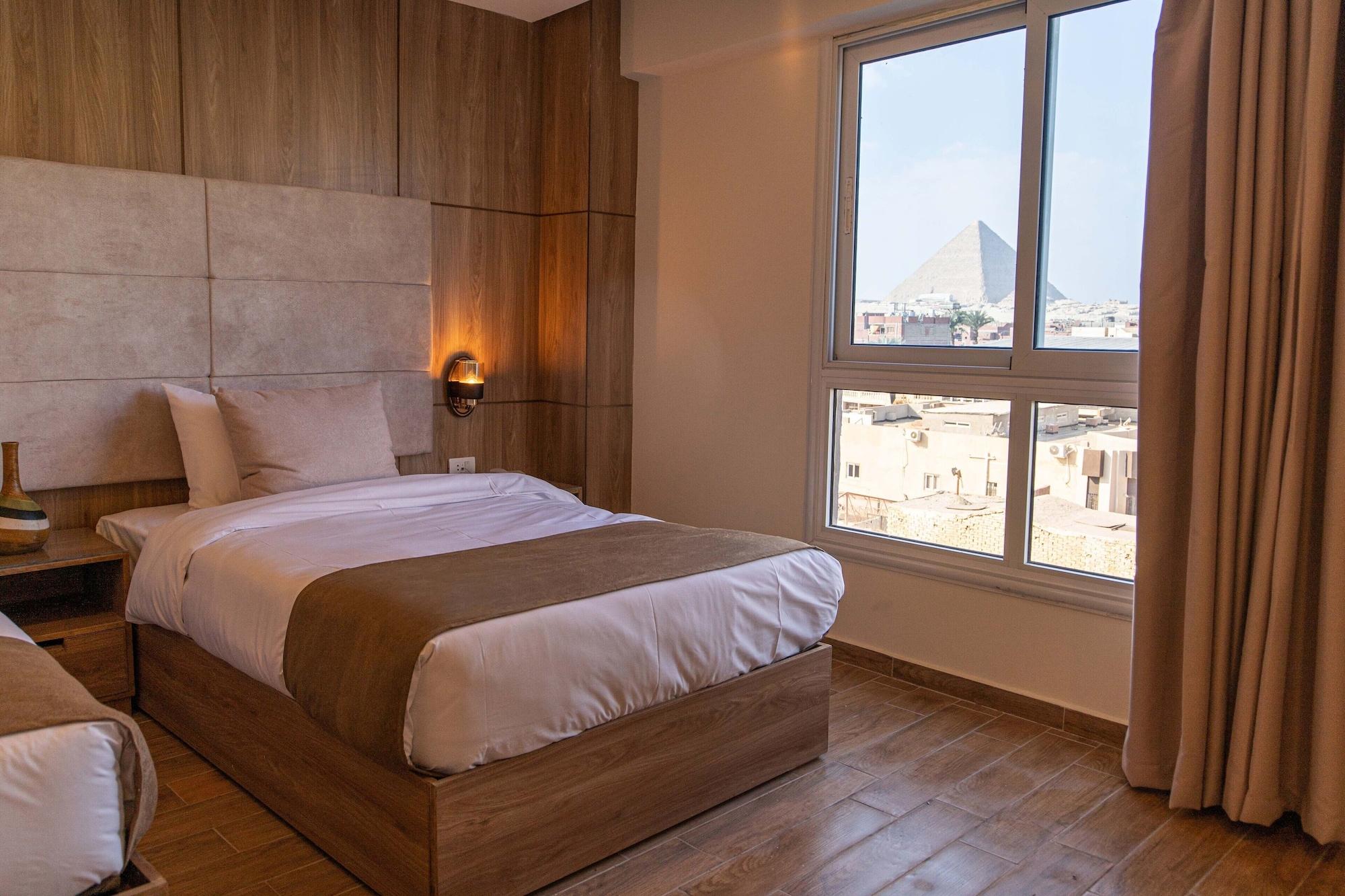 Suite, Pyramids View, Balcony