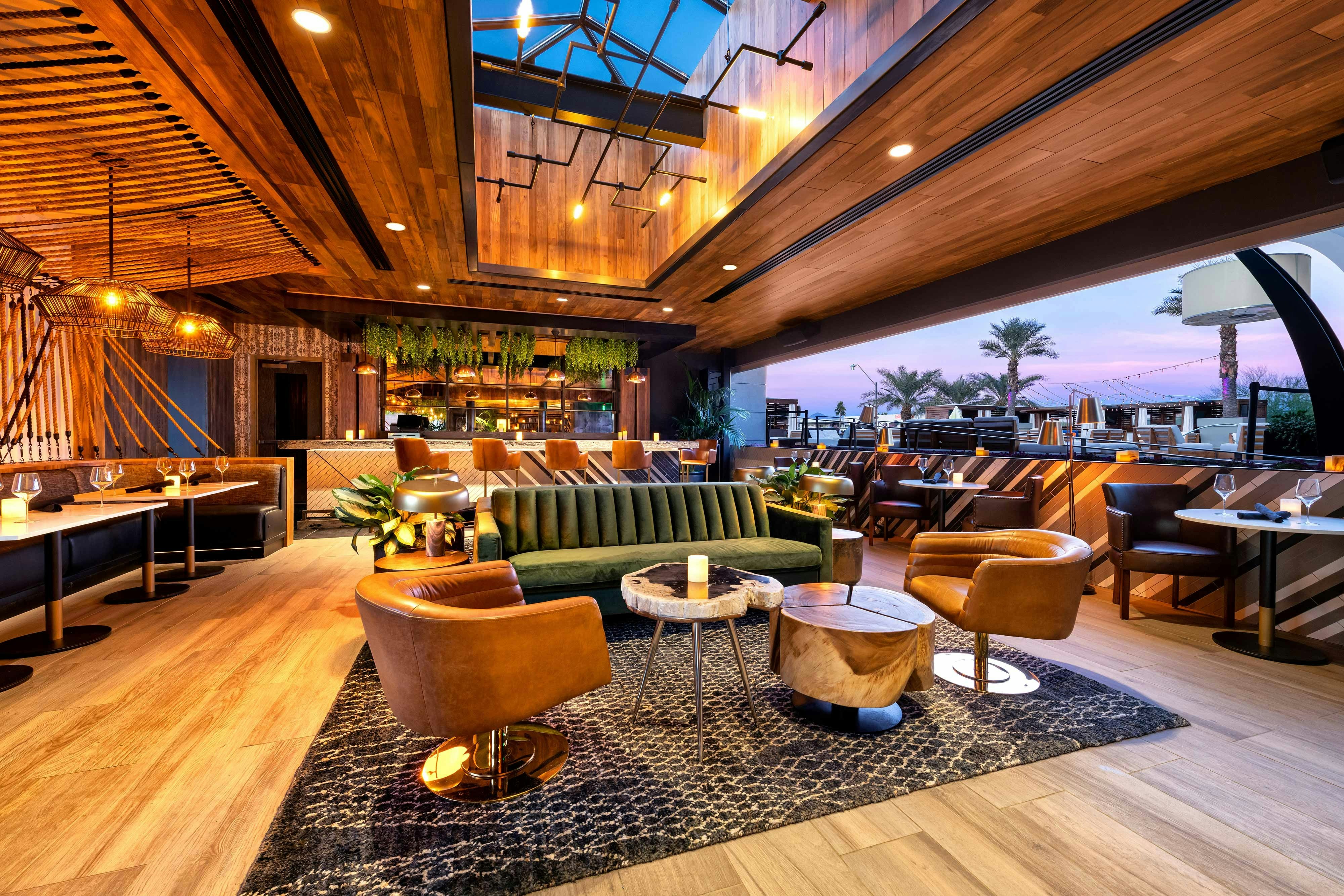 W Scottsdale 21/50